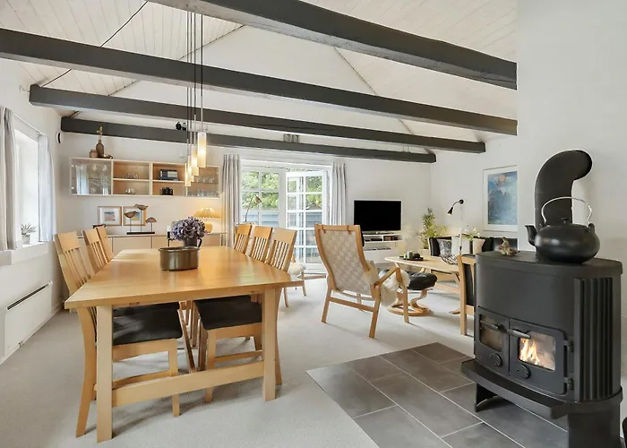 Natural Gem Between Heath And Dunes Nyaraló *